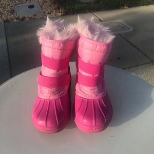 Super Cute kids pink Fuzzy Boots